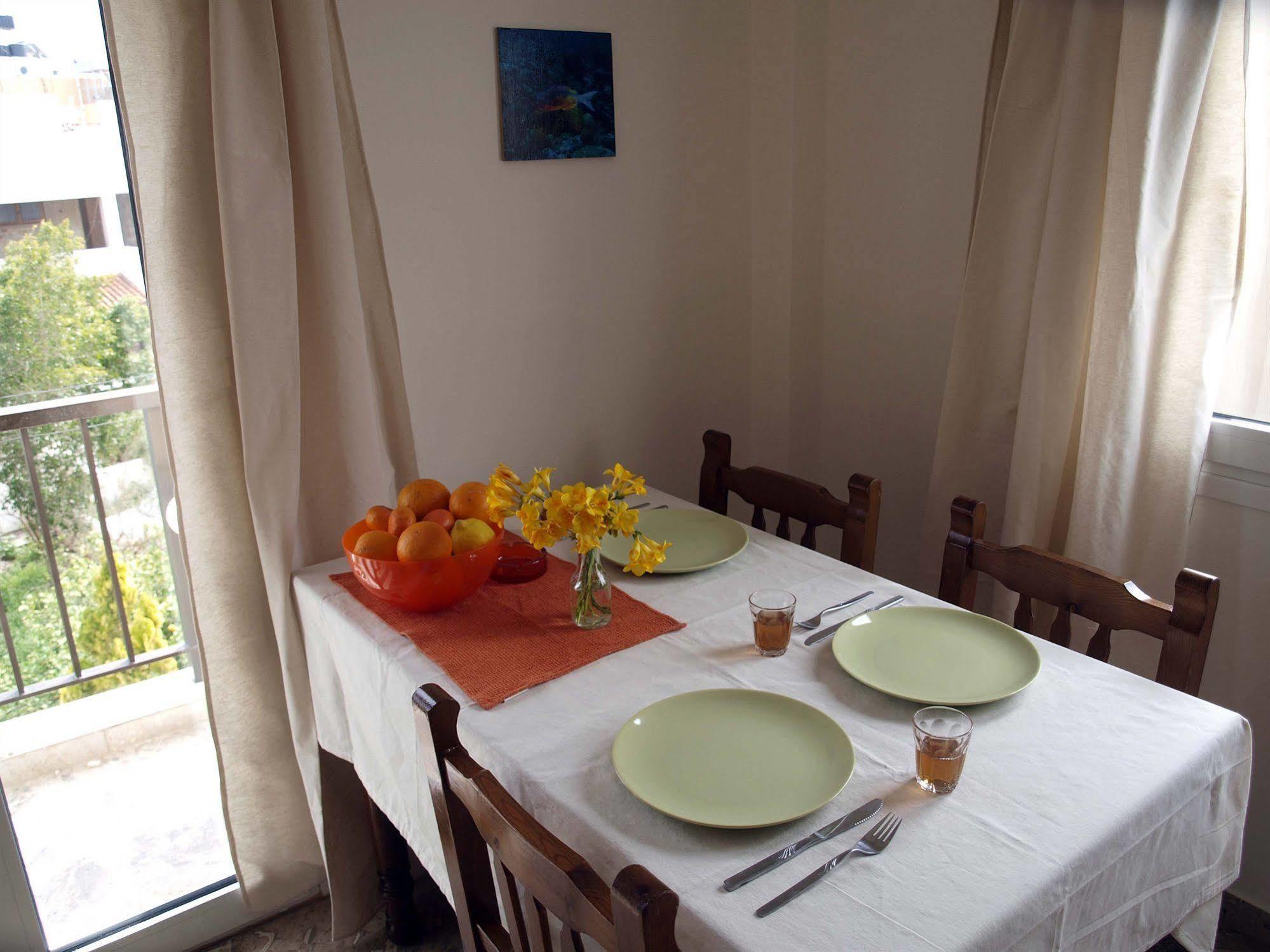Popy Apartments Ierápetra Extérieur photo